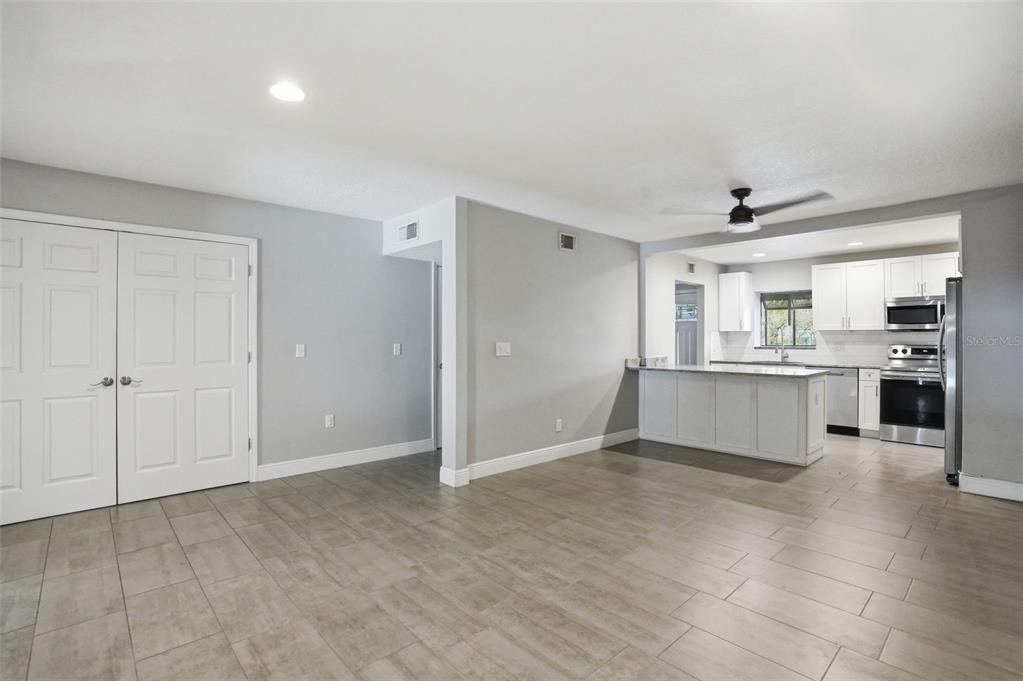 727 N Himes Avenue - Photo 20