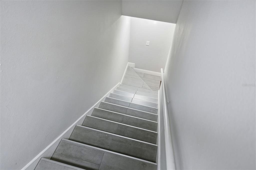 727 N Himes Avenue - Photo 22
