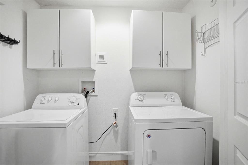 727 N Himes Avenue - Photo 34