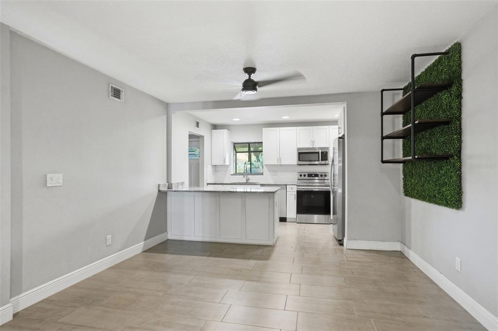 727 N Himes Avenue - Photo 19