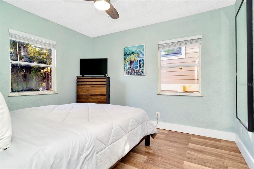 826 11th Avenue S - Photo 15
