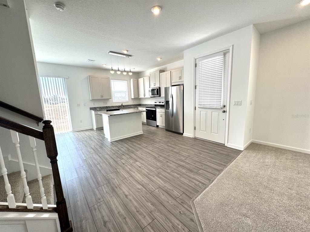 1025 Spring Palms Loop - Photo 8