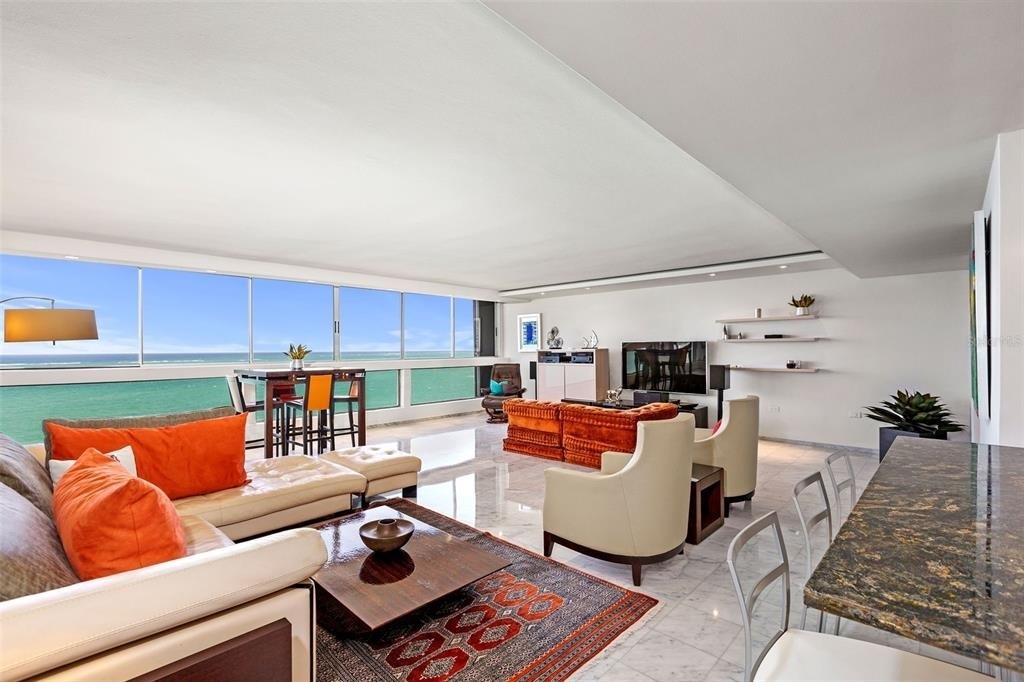 Plaza Atlantico Ave Isla Verde - Photo 3