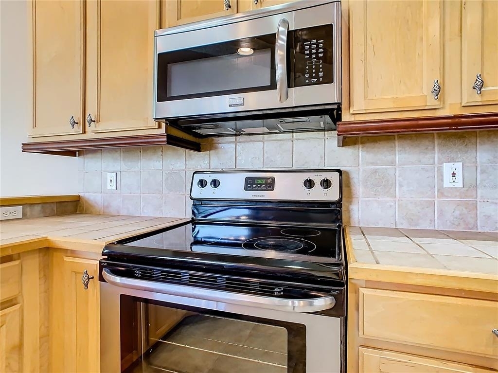 4925 Brightmour Circle - Photo 18