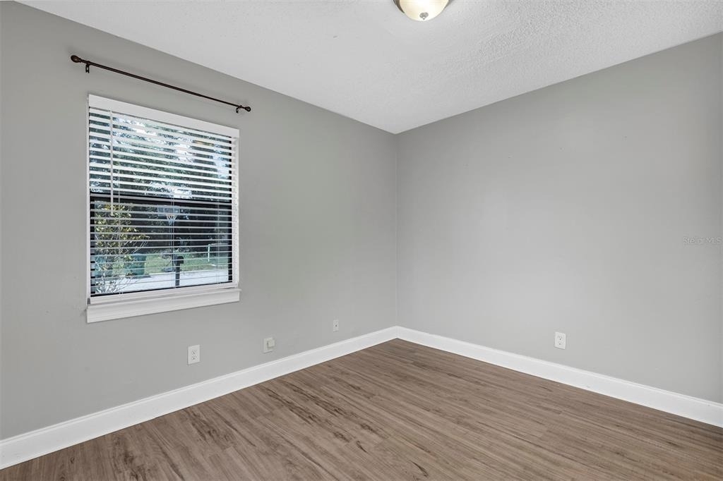 16 Eaton Street - Photo 14