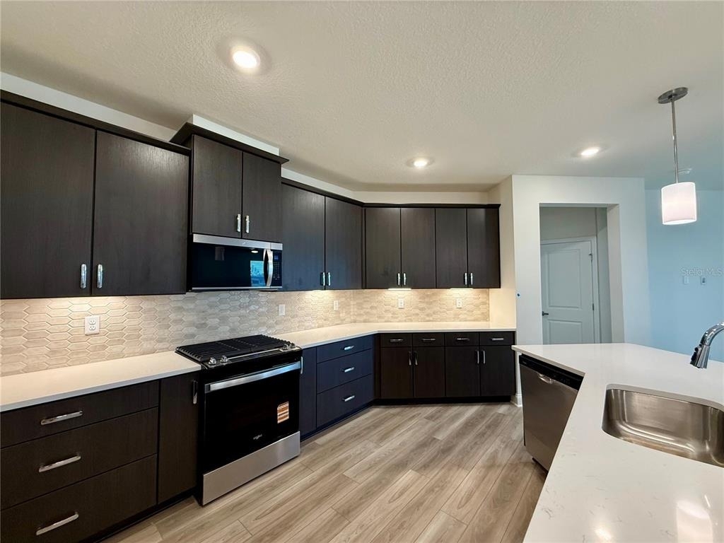 53 Signet Circle - Photo 3