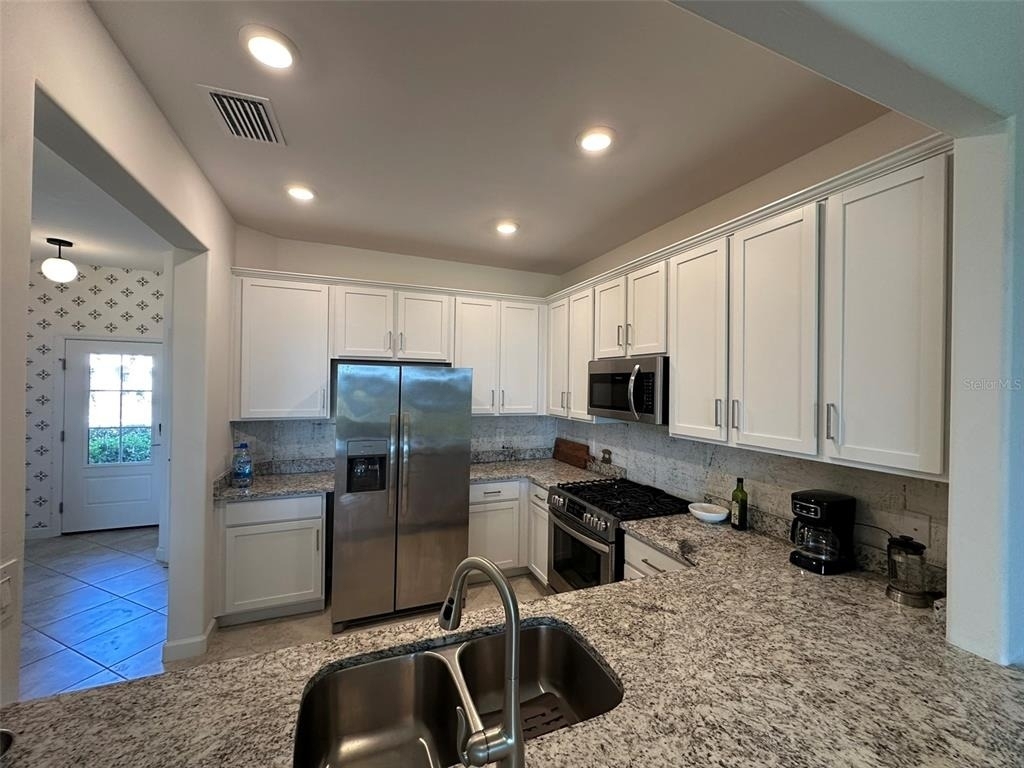 15228 Lyla Terrace - Photo 8