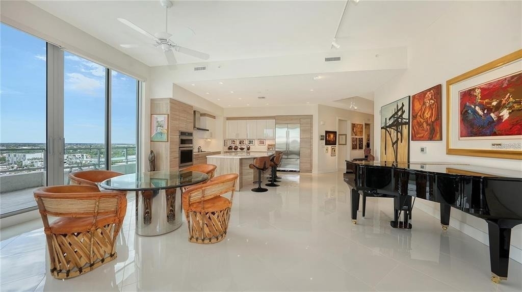 111 S Pineapple Avenue - Photo 13