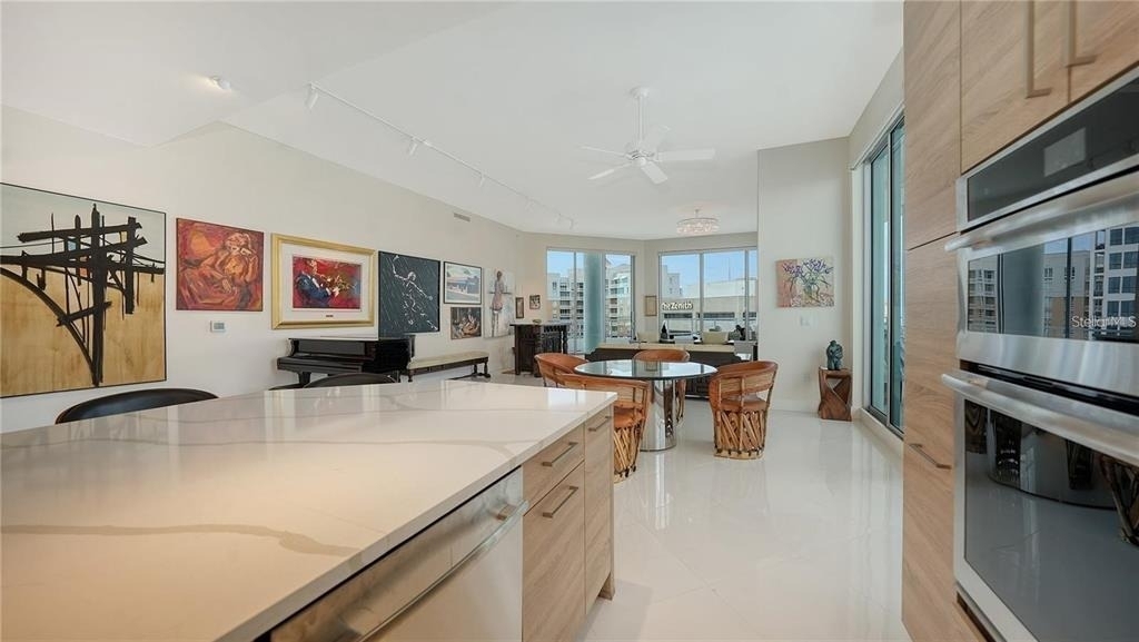 111 S Pineapple Avenue - Photo 17