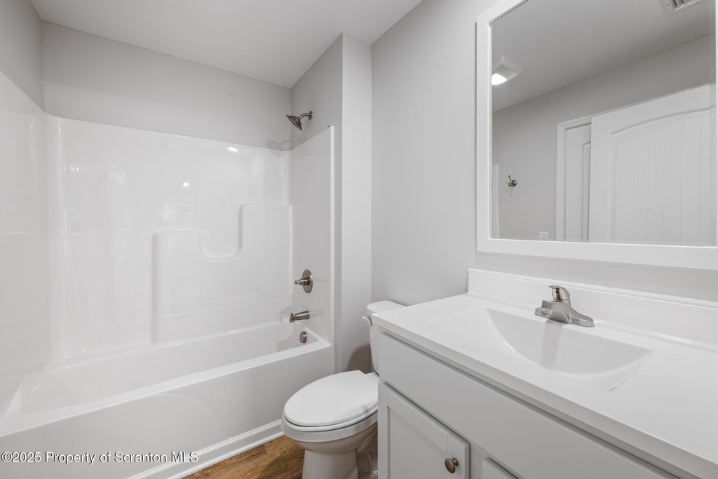 25-36 Zackery Way - Photo 14