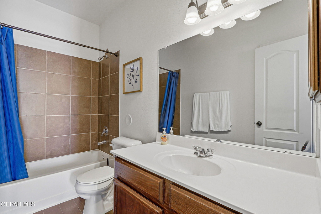 13470 Everingham Street - Photo 9