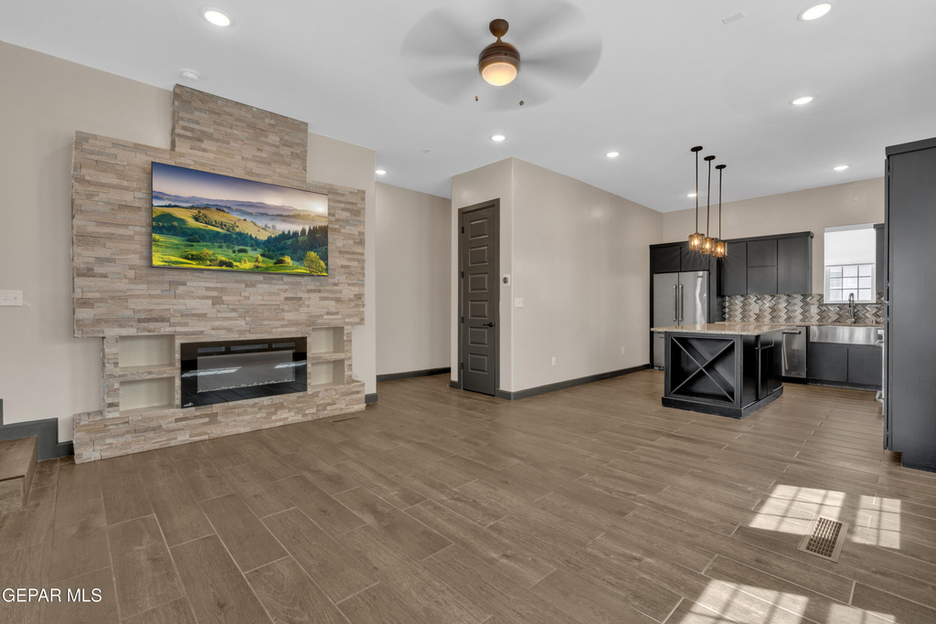 461 Vin Benicarlo Place - Photo 5
