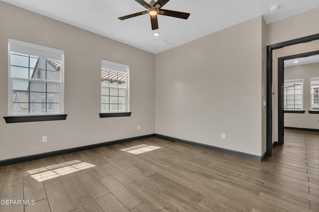 461 Vin Benicarlo Place - Photo 27