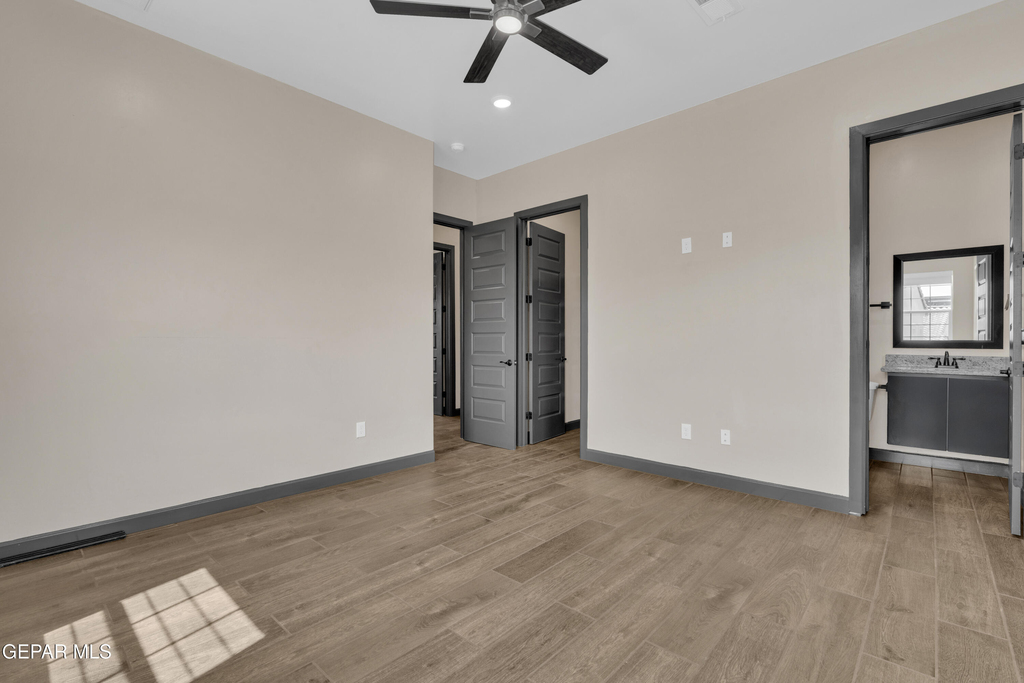 461 Vin Benicarlo Place - Photo 28