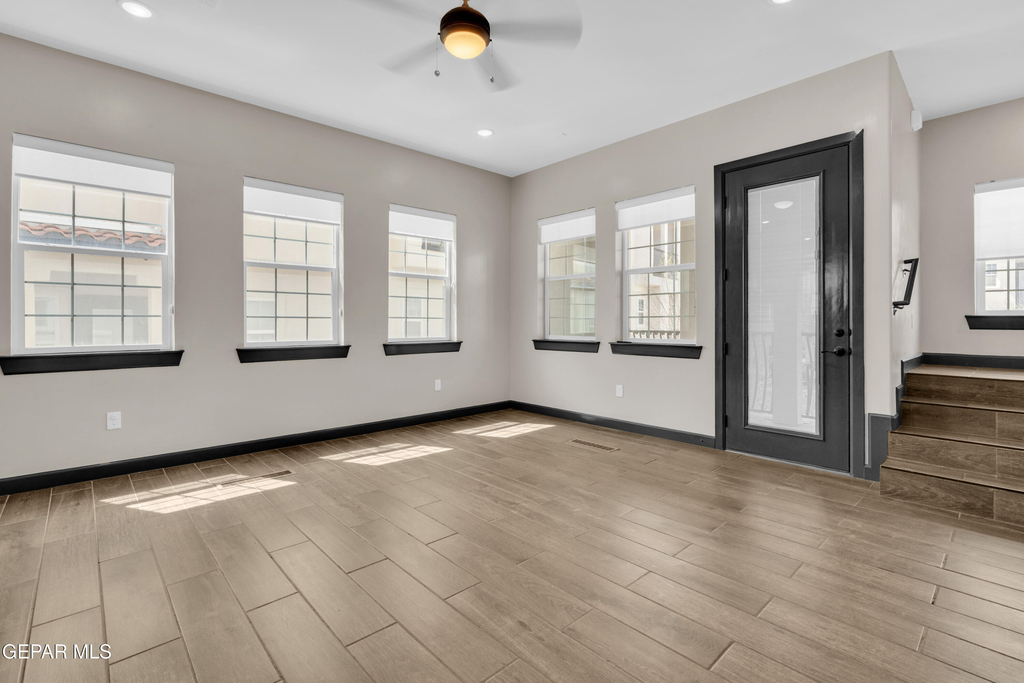 461 Vin Benicarlo Place - Photo 3