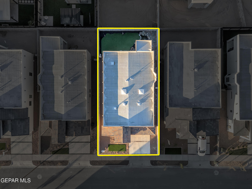 13257 Coldham Street - Photo 45