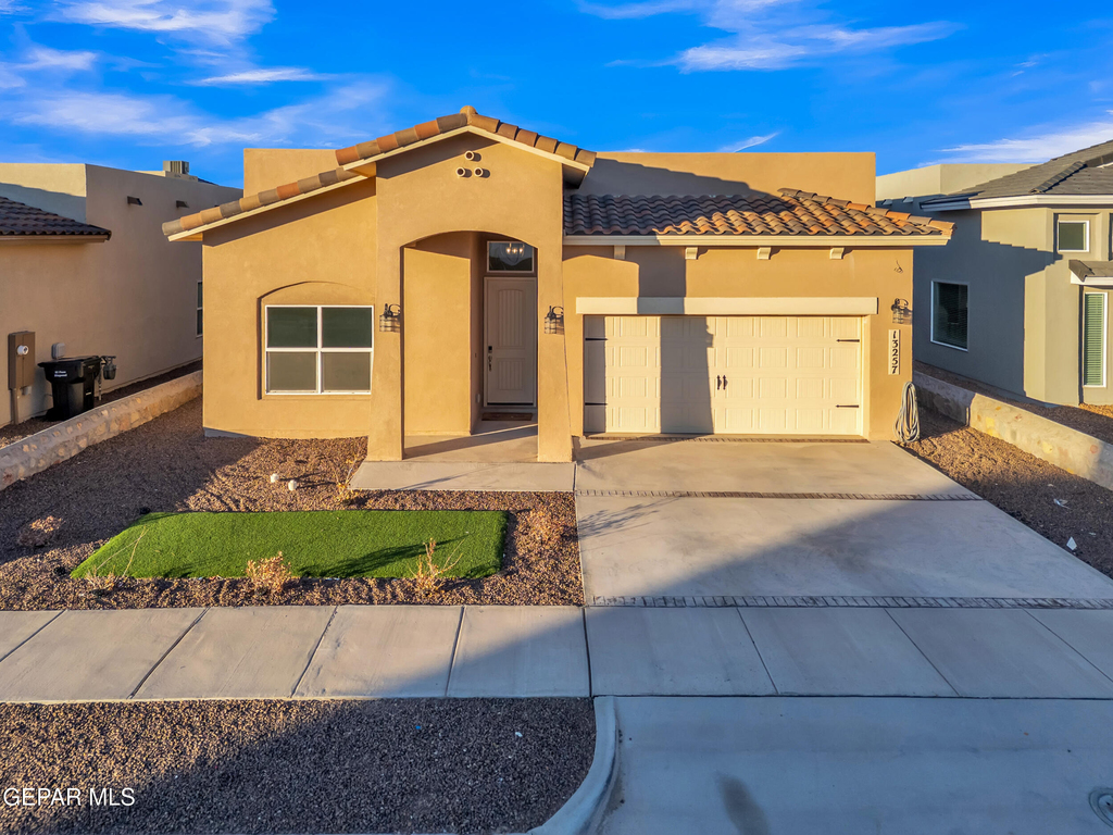 13257 Coldham Street - Photo 42