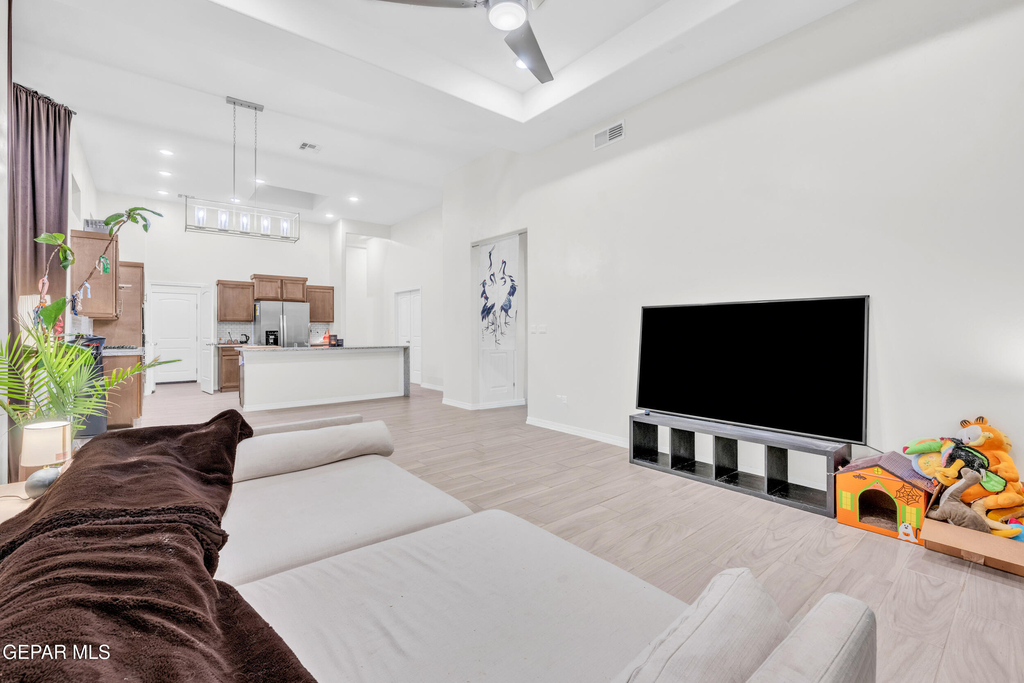 13257 Coldham Street - Photo 34