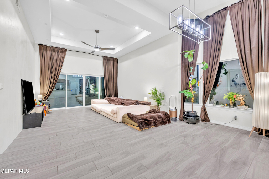 13257 Coldham Street - Photo 32