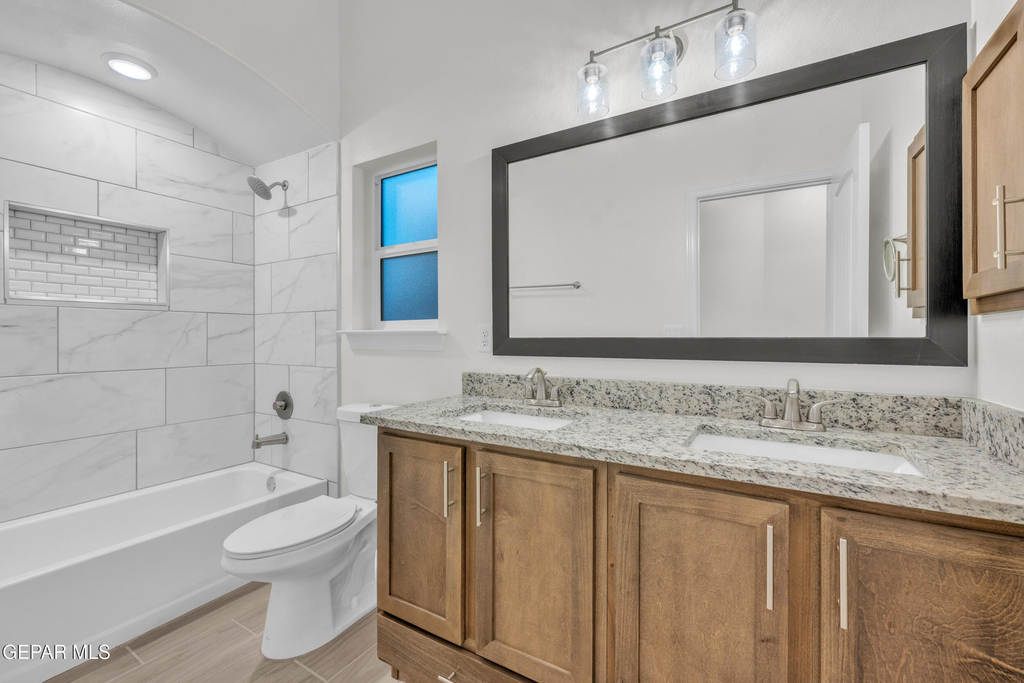 13257 Coldham Street - Photo 16