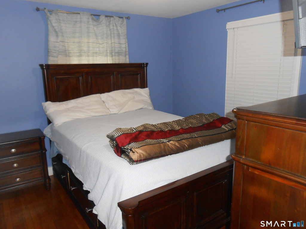 240 Derby Avenue - Photo 23