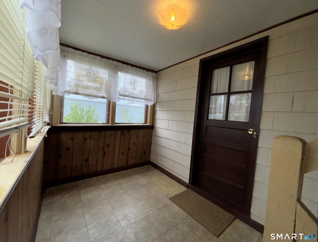 127 Booth Street - Photo 14