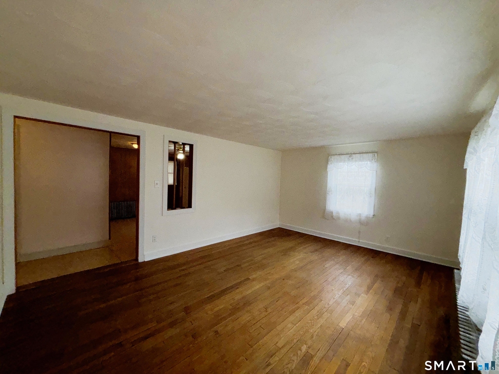 127 Booth Street - Photo 1
