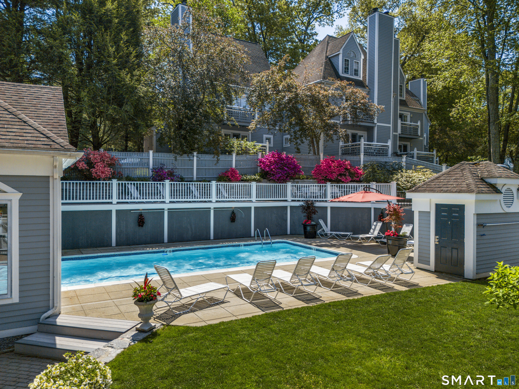 2124 Old Pond Lane - Photo 7