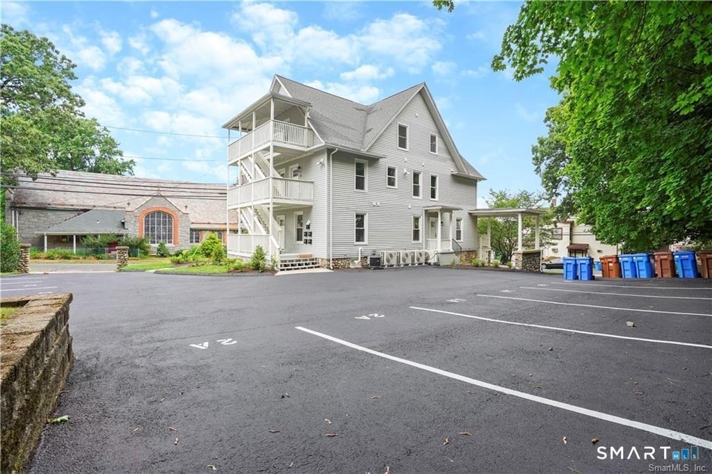 174 Coram Avenue - Photo 13