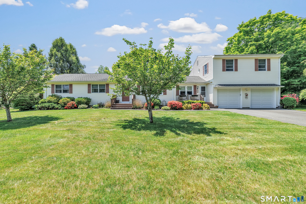 5b Saxony Drive - Photo 0