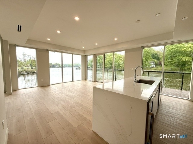 251 Riverside Avenue - Photo 0