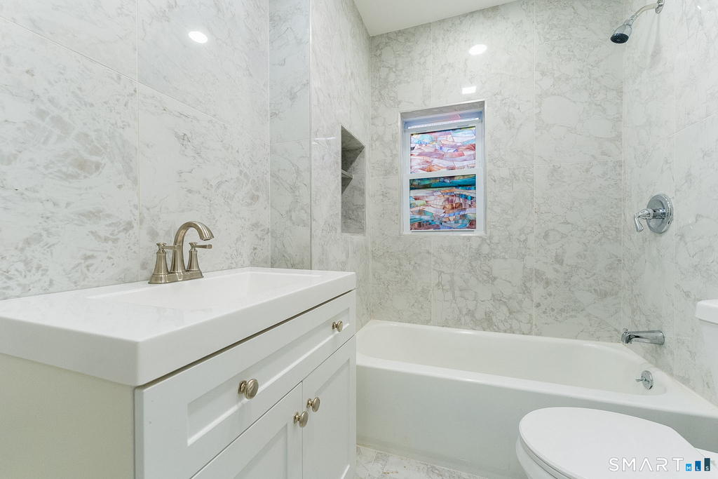 73 Branch Street - Photo 4