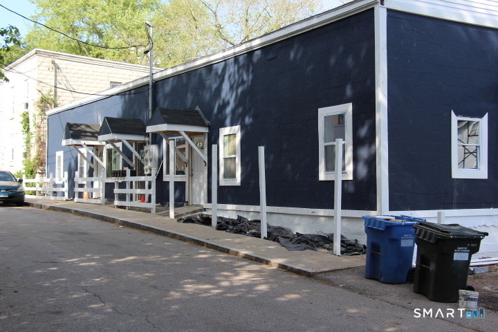 33 Lake Street - Photo 0