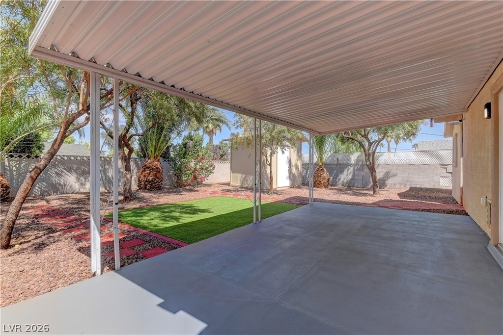 3896 Acapulco Avenue - Photo 32