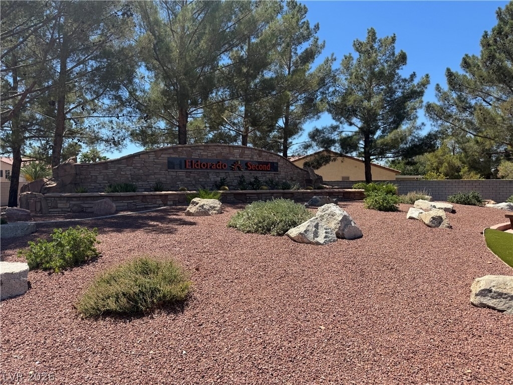 1921 Wild Pony Avenue - Photo 15