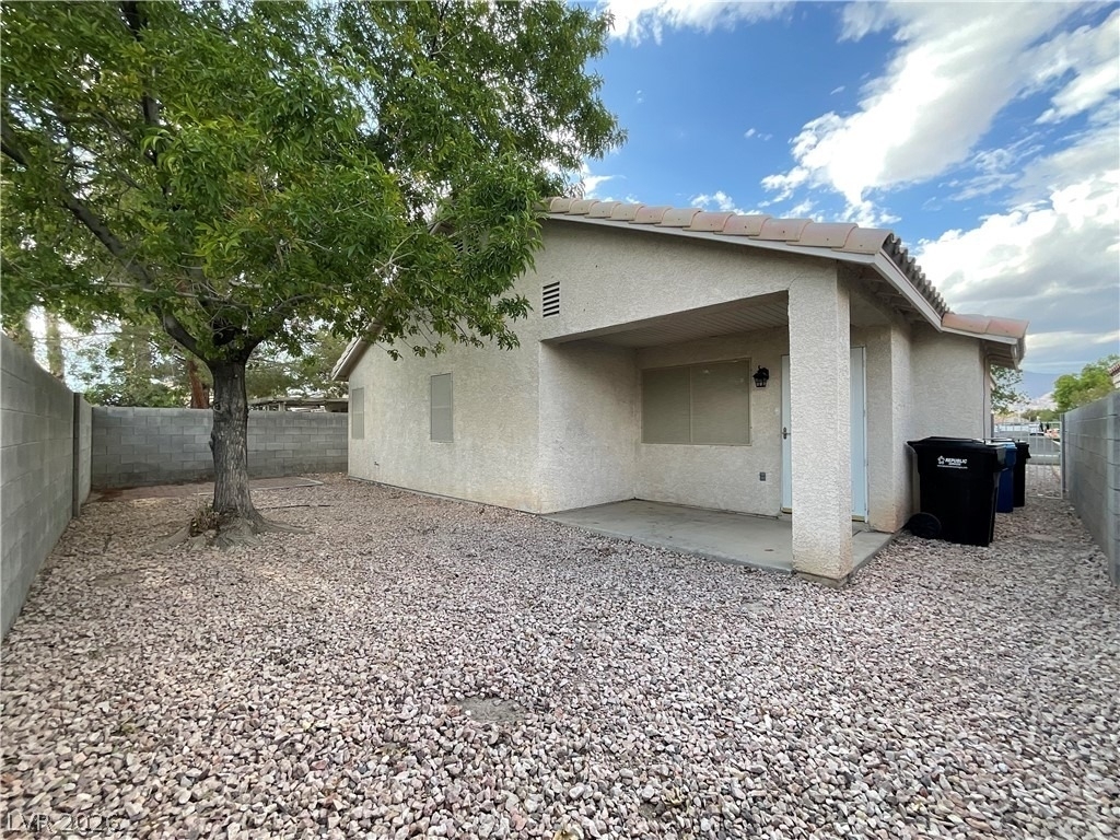 1921 Wild Pony Avenue - Photo 13