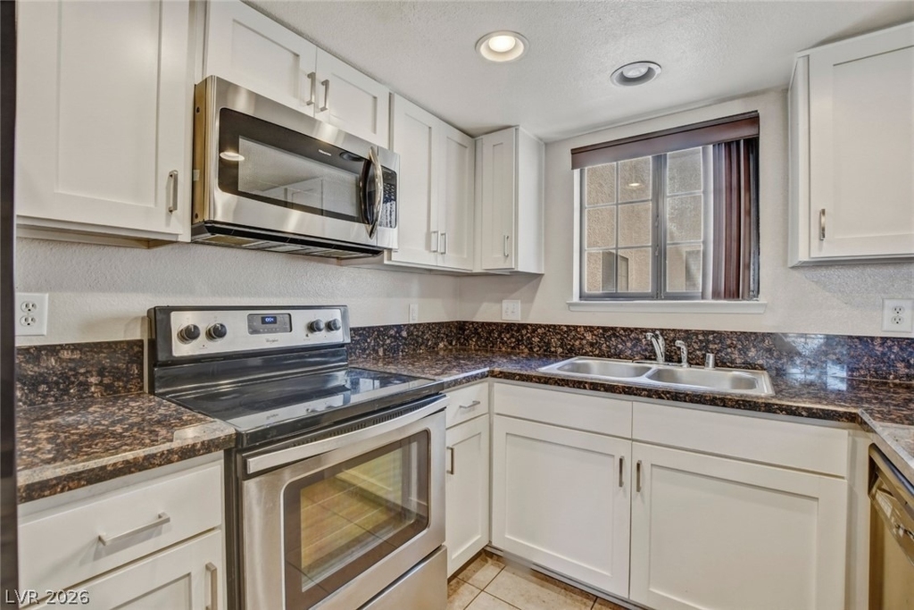 101 Luna Way - Photo 15