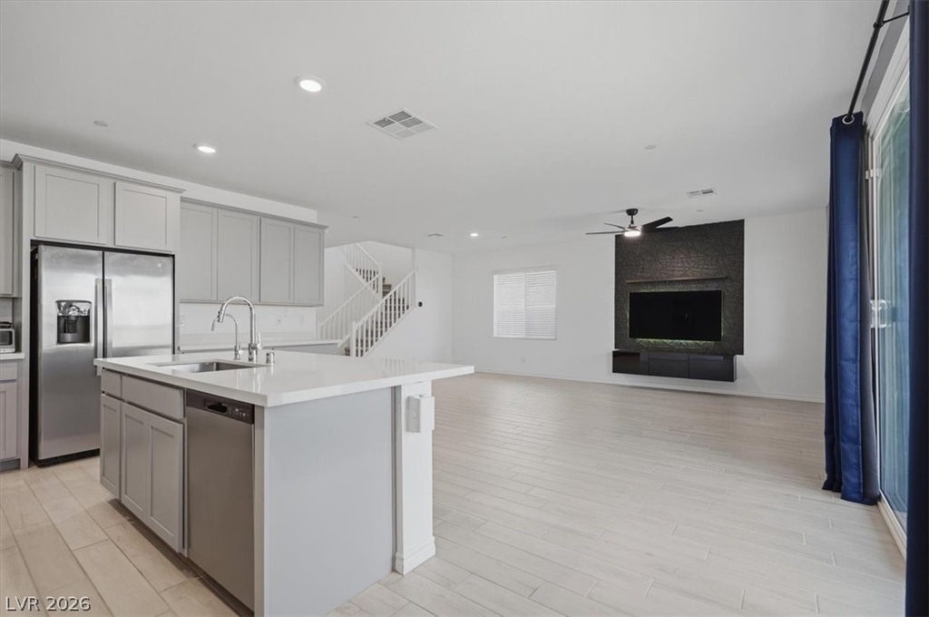 294 Mount Williamson Street - Photo 5