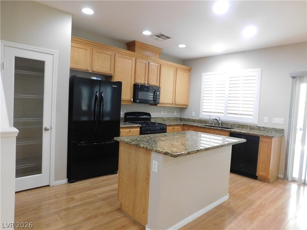 913 Ambrosia Drive - Photo 7