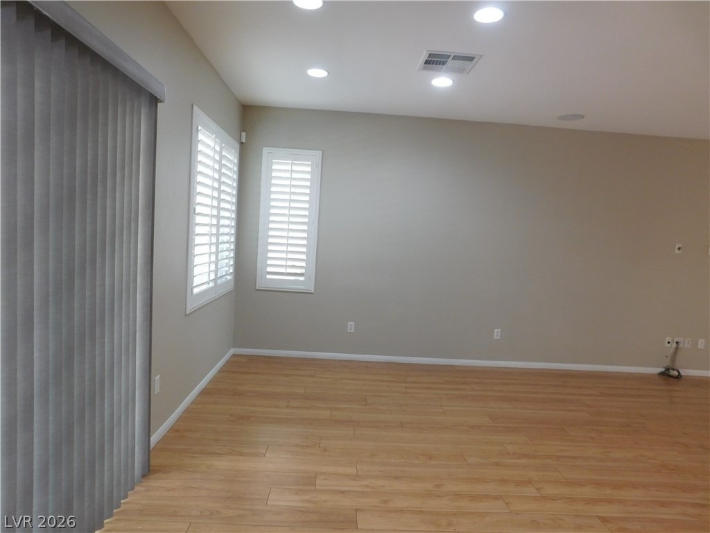 913 Ambrosia Drive - Photo 8