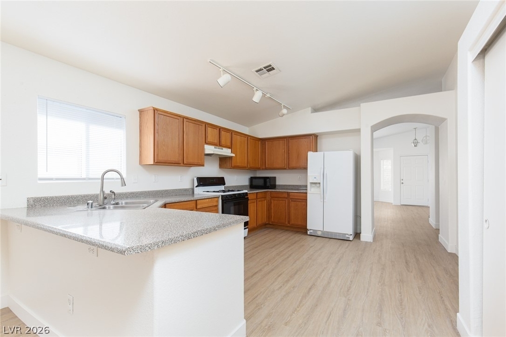 5962 Turtle River Avenue - Photo 9