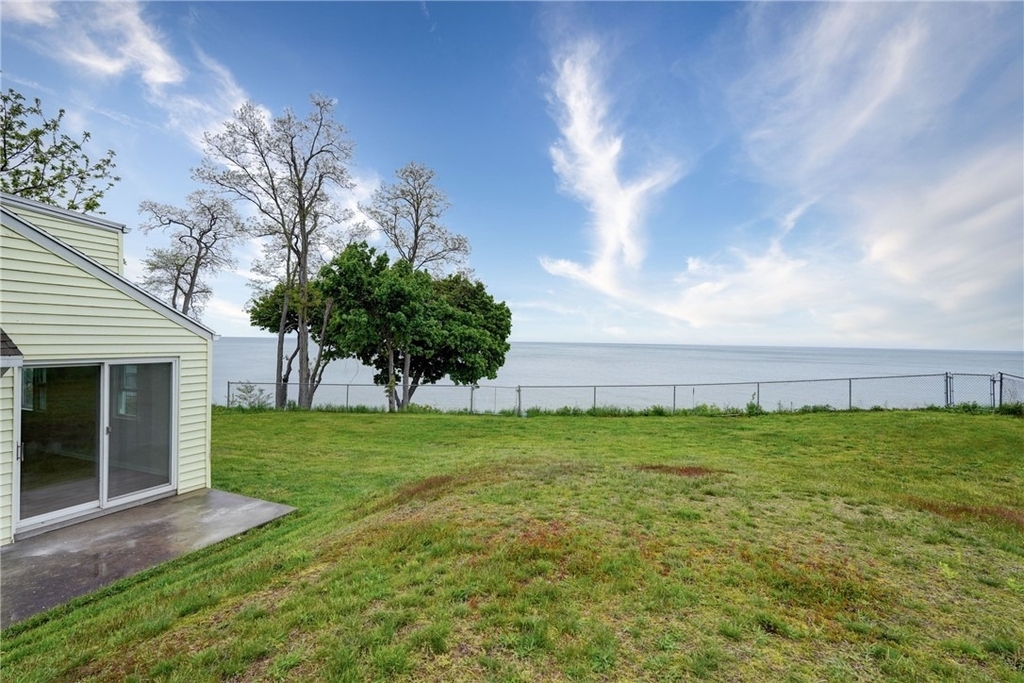 904 Lake Road - Photo 29