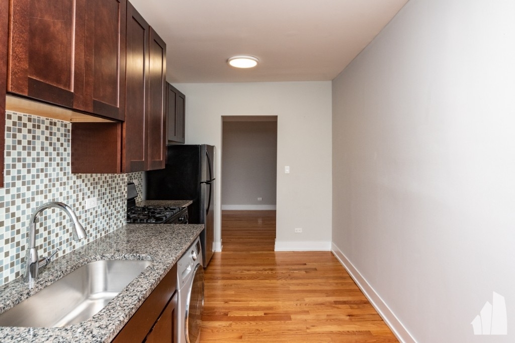 545 Chestnut St - Photo 12
