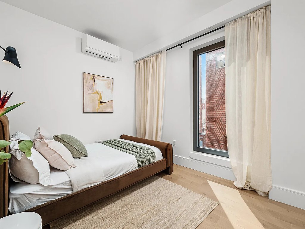 151 South Elliott Place - Photo 3