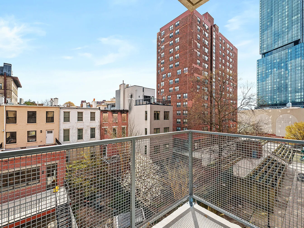 151 South Elliott Place - Photo 9