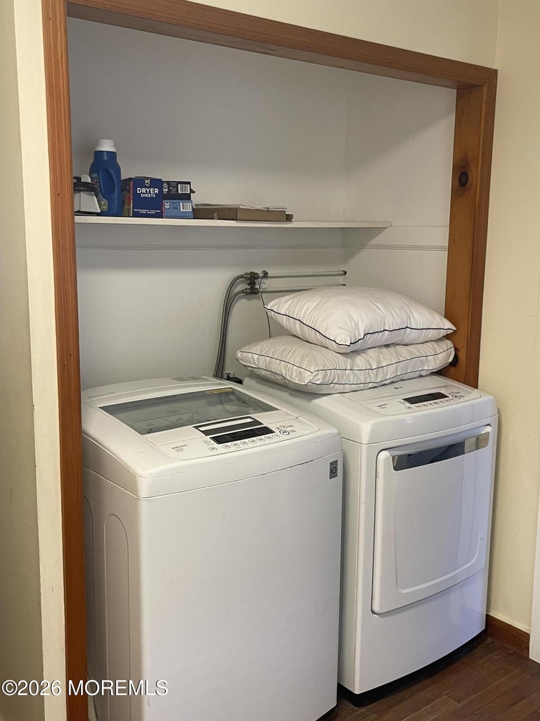 127 Hancock Avenue - Photo 6