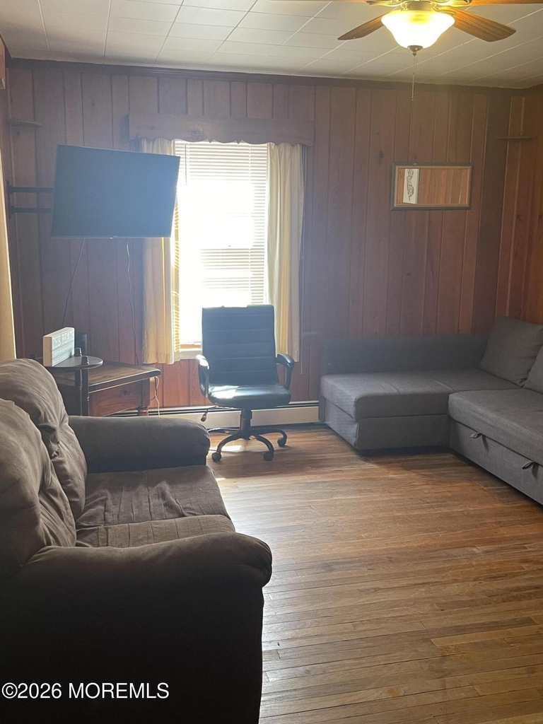 127 Hancock Avenue - Photo 13