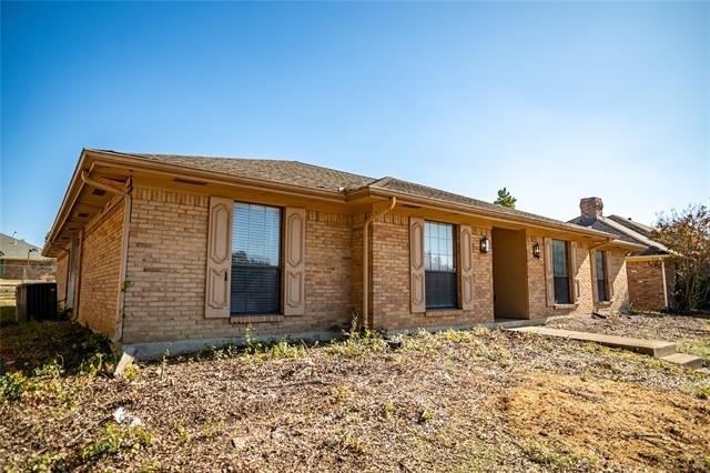 3706 Bishop Hill Drive - Photo 4