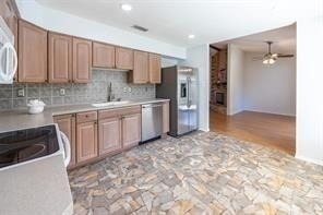1512 Jabbet Drive - Photo 10