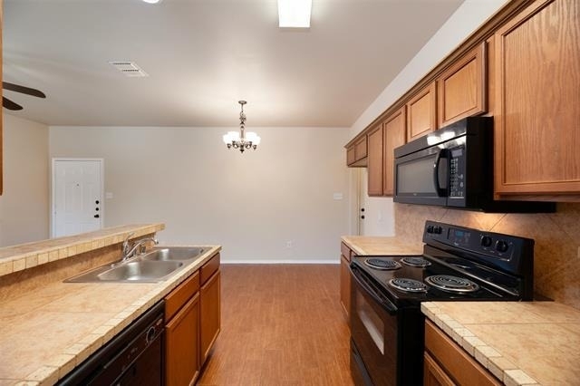 382 Armstrong Lane - Photo 9